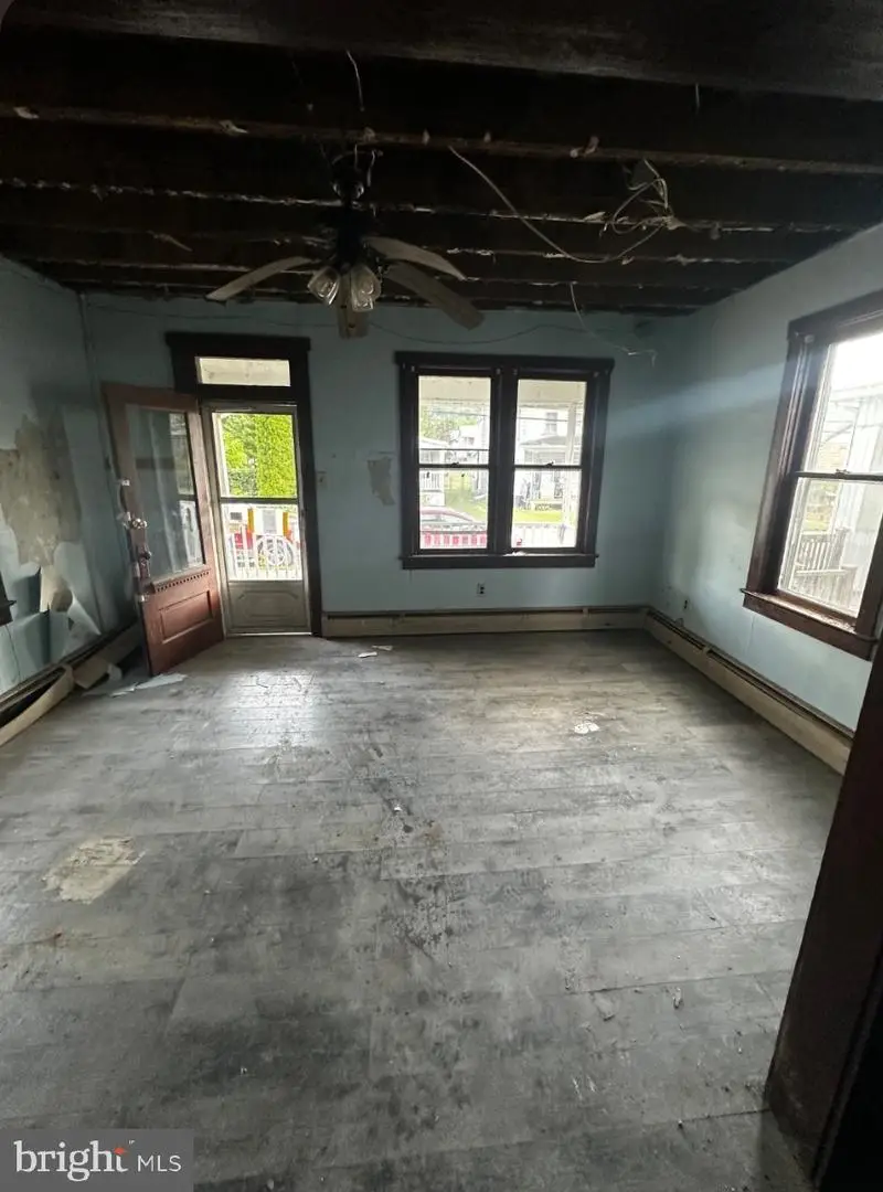 221 North St, Lykens, PA 17048 - #3