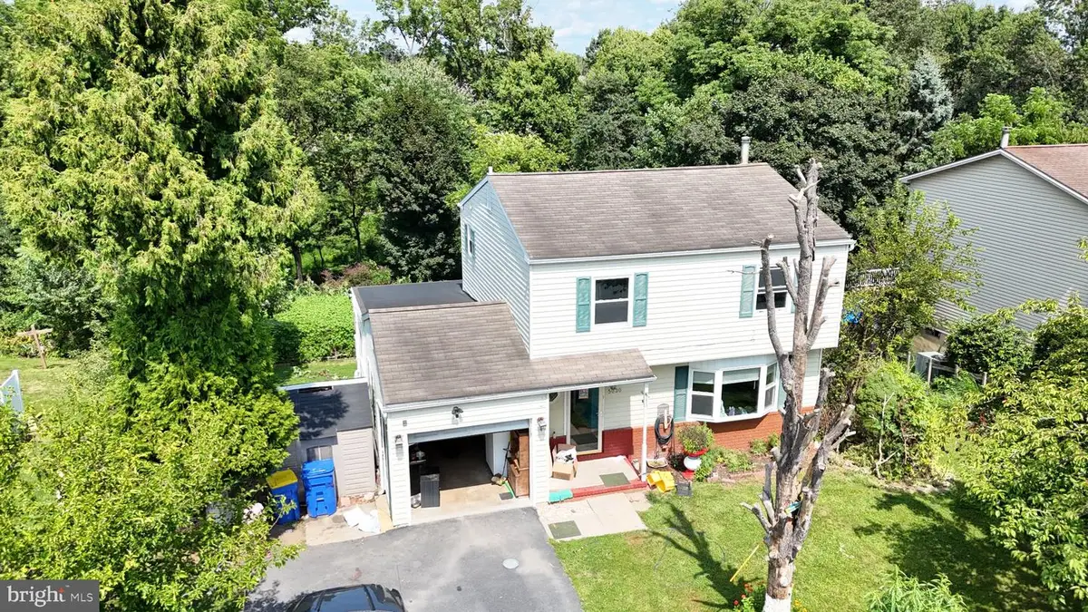 5030 Arney Rd, Harrisburg, PA 17111 - #1