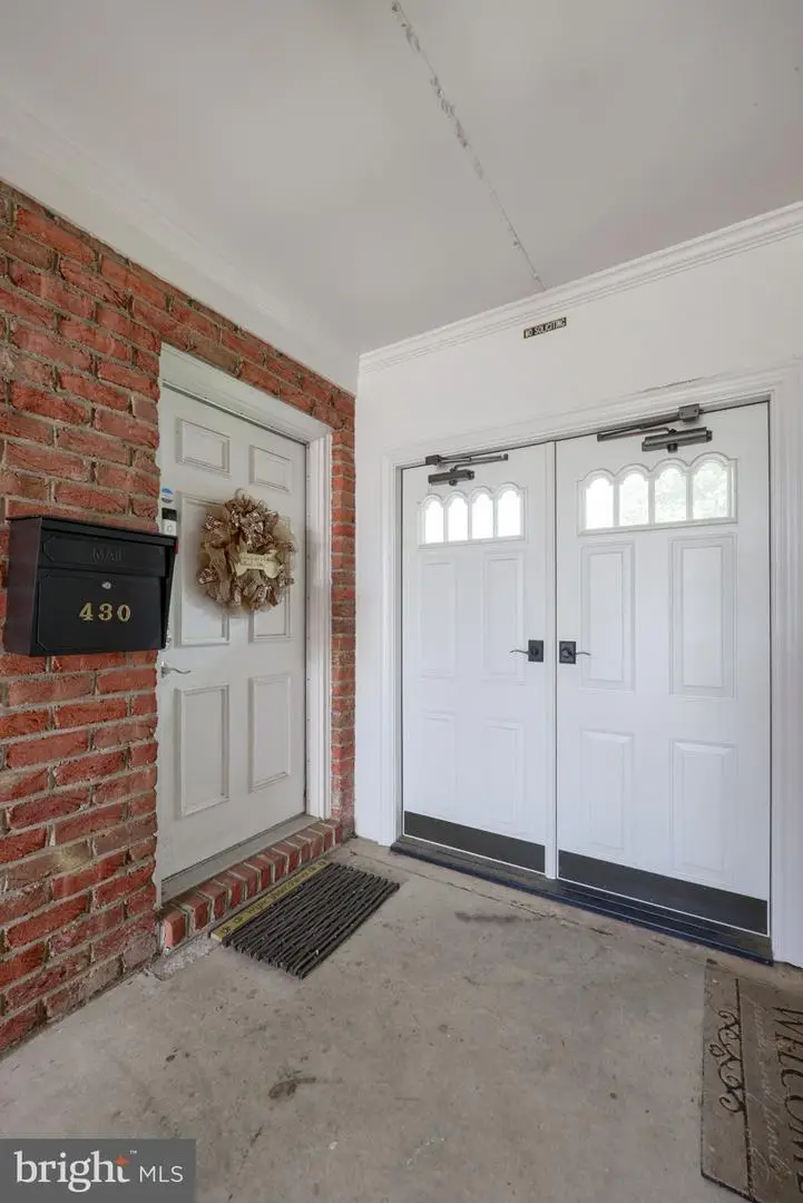 430 W Chocolate Ave, Hershey, PA 17033 - #2