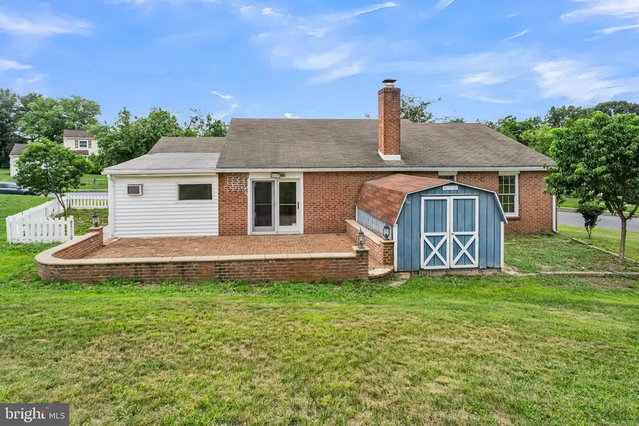 573 Wellington Rd, Harrisburg, PA 17109 - #2