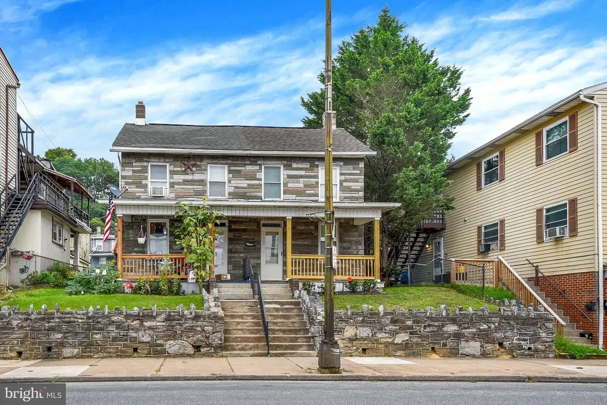 339 S Front St, Steelton, PA 17113 - #1