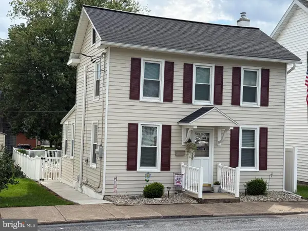 185 Market St, HIGHSPIRE, PA 17034