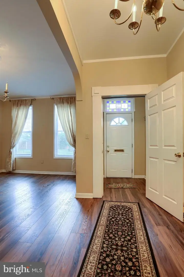 556 Race St, Harrisburg, PA 17104 - #3