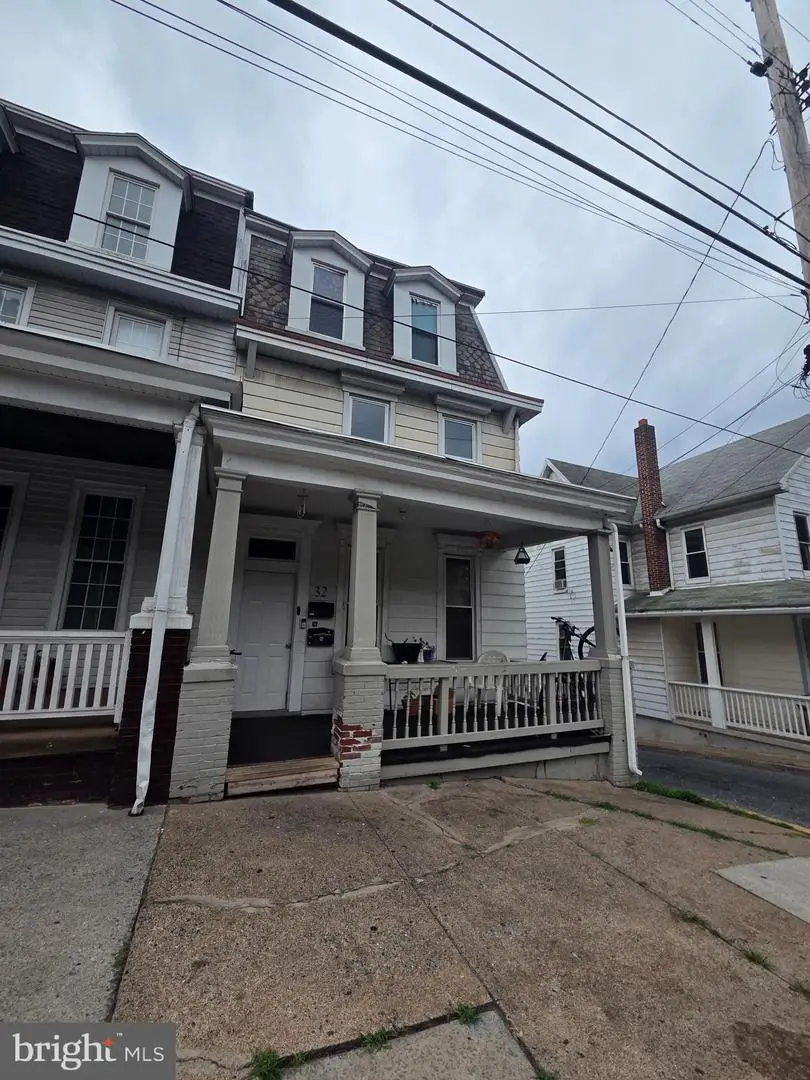 32 S Harrisburg St, Steelton, PA 17113 - #1