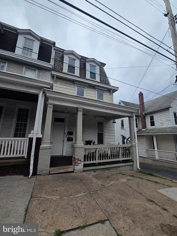 32 S Harrisburg St, STEELTON, PA 17113