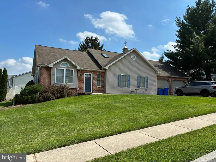 331 Eddington Ave, Harrisburg, PA 17111 - #2