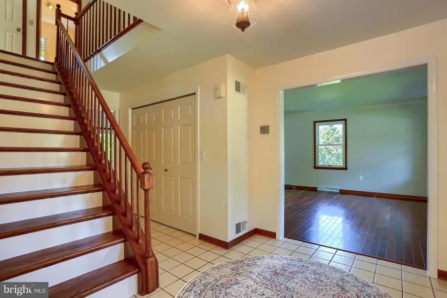 341 Dogwood Dr, Hershey, PA 17033 - #3