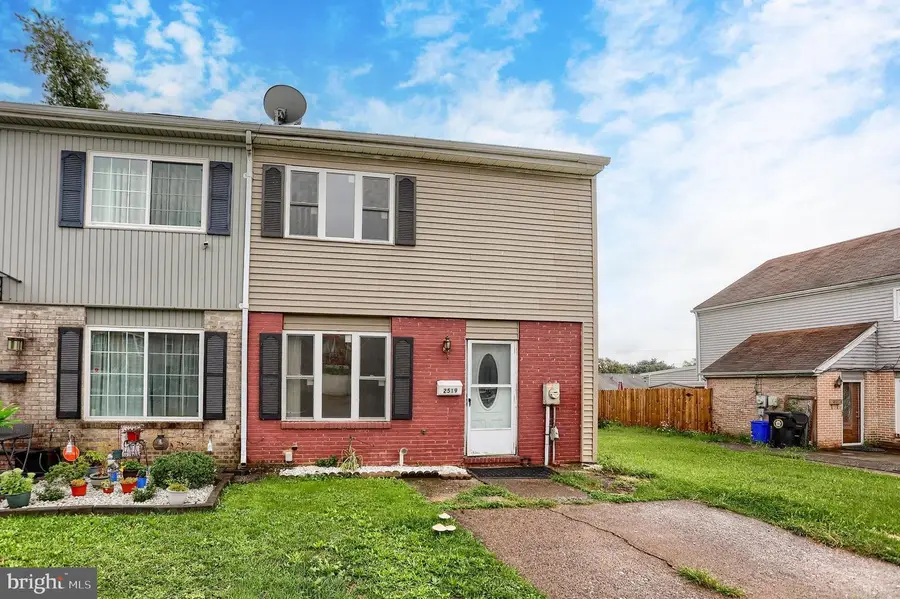 2519 Barkley Ln, Harrisburg, PA 17104 - #2