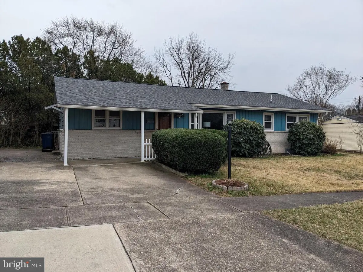 2 Greenwood Cir, Middletown, PA 17057 - #1