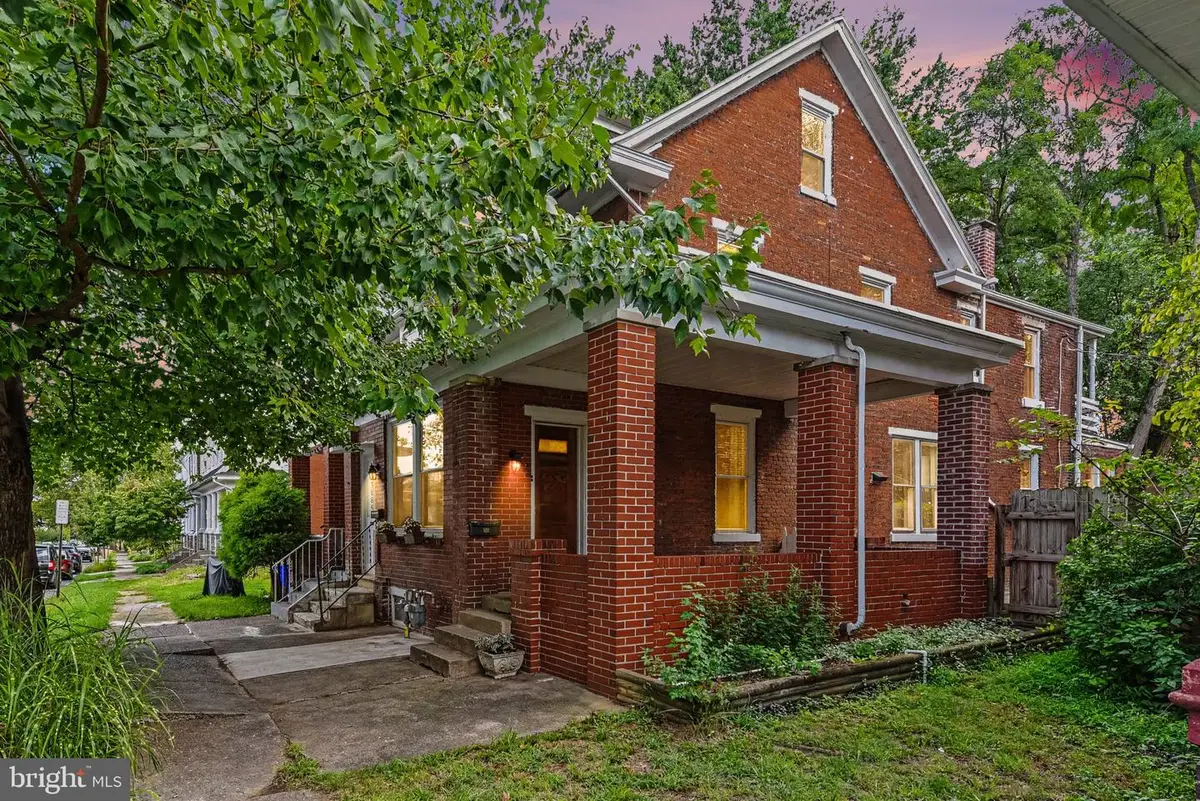 3005 N 3rd St, Harrisburg, PA 17110 - #1