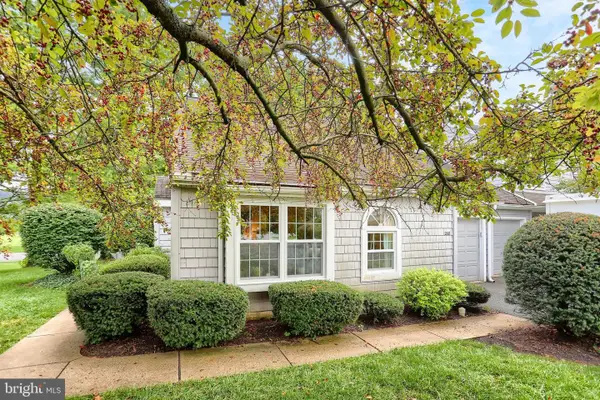 268 Crescent Dr, HERSHEY, PA 17033