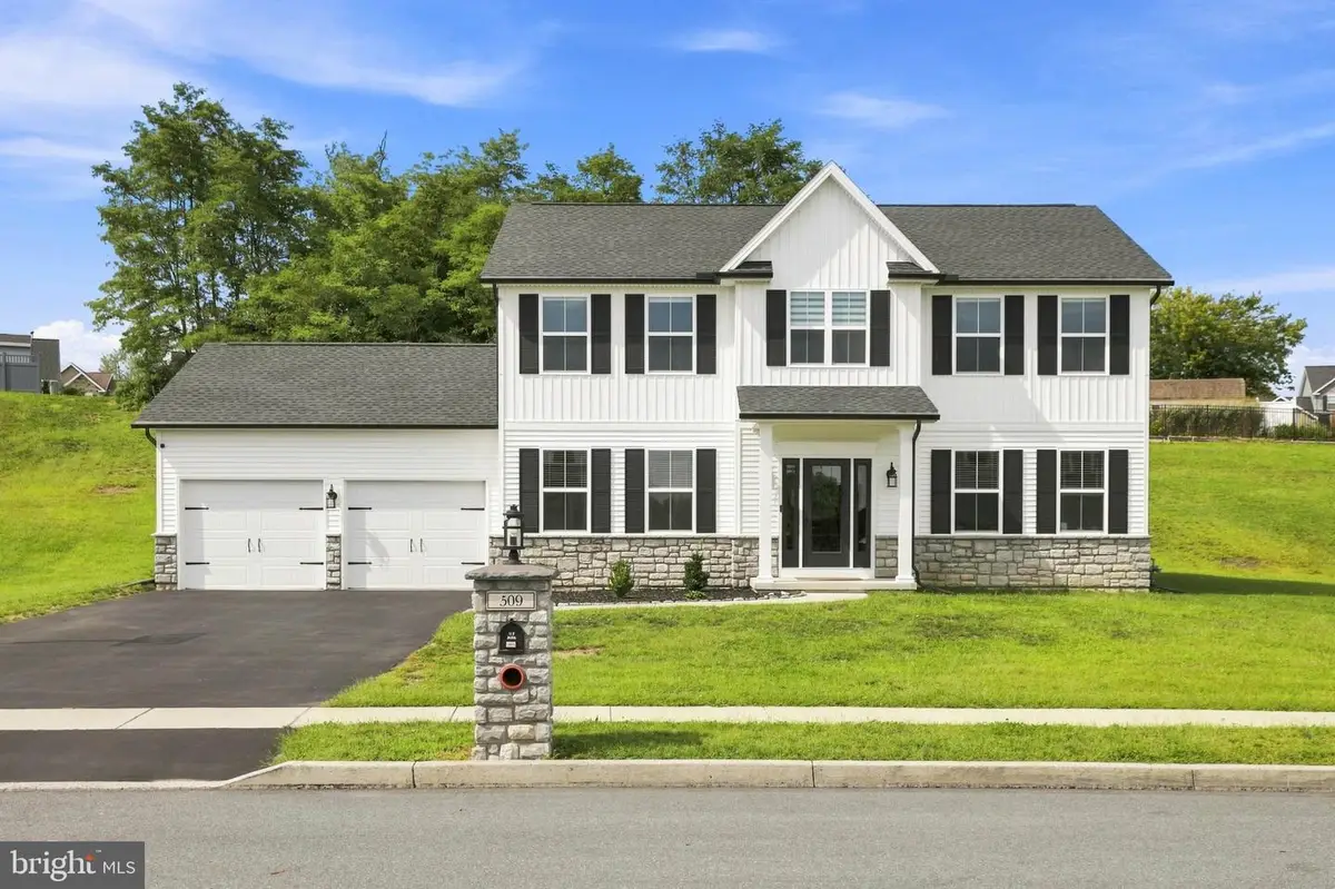 509 Elm St, Harrisburg, PA 17112 - #1