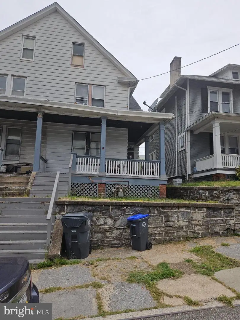 421 Pine St, Steelton, PA 17113 - #1