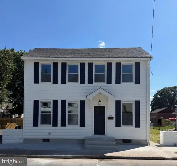 20 W Water St, MIDDLETOWN, PA 17057