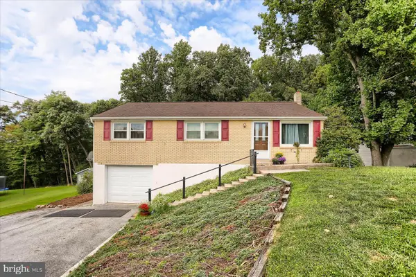965 Hill Church Rd, HUMMELSTOWN, PA 17036