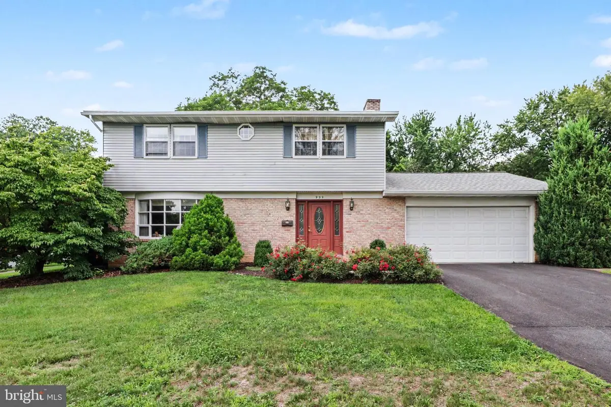 999 Beech Ave, Hershey, PA 17033 - #1