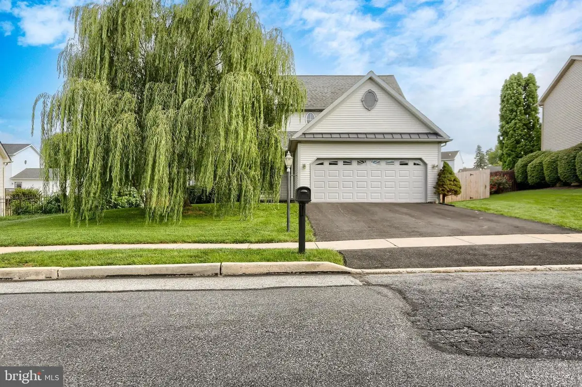 6207 Chatham Glenn Way, Harrisburg, PA 17111 - #1