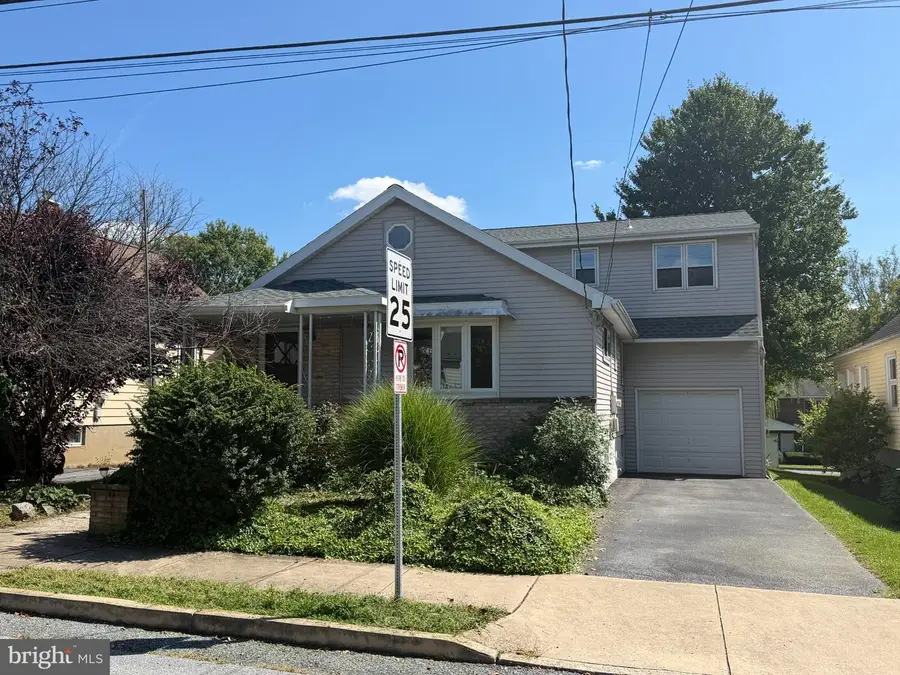 1308 E Caracas Ave, Hershey, PA 17033 - #2