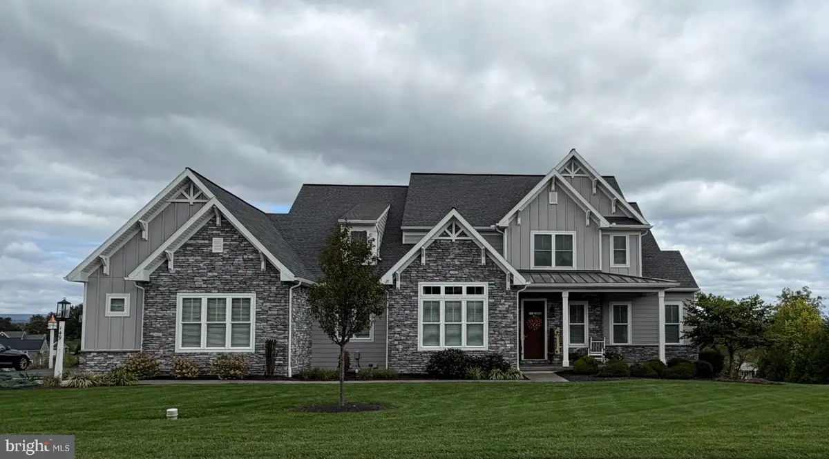 149 Willow Creek Ln, Hummelstown, PA 17036 - #1