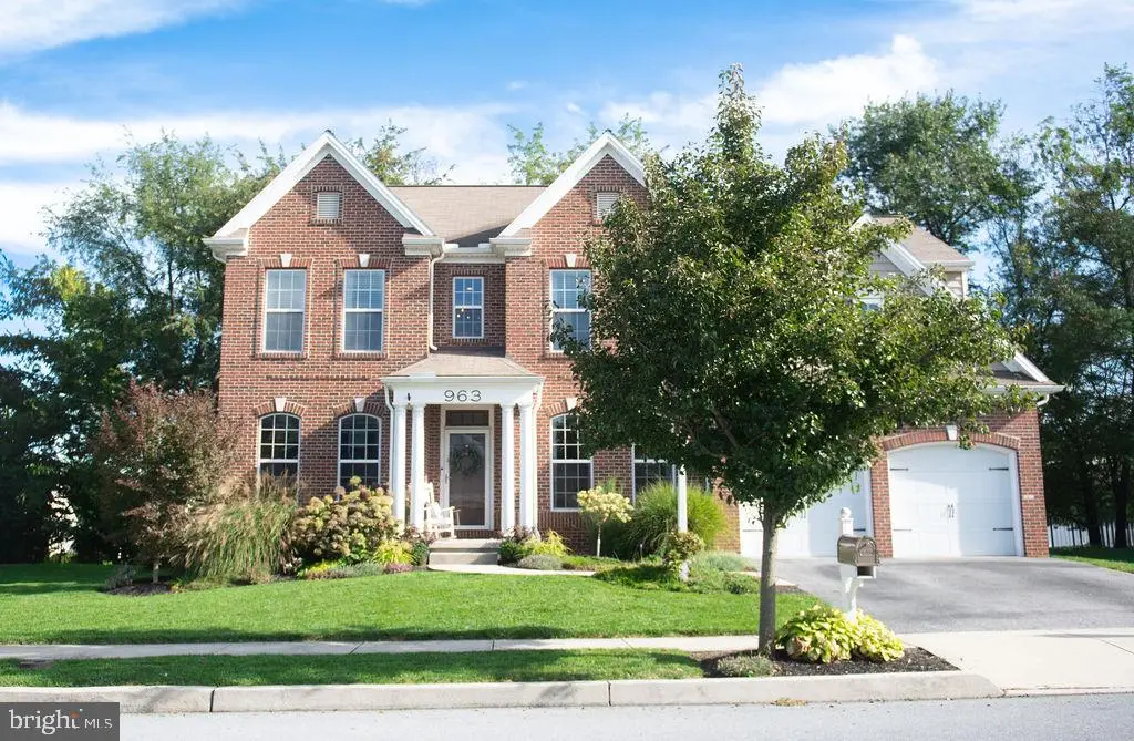 963 Powder Horn Dr, Hummelstown, PA 17036 - #1