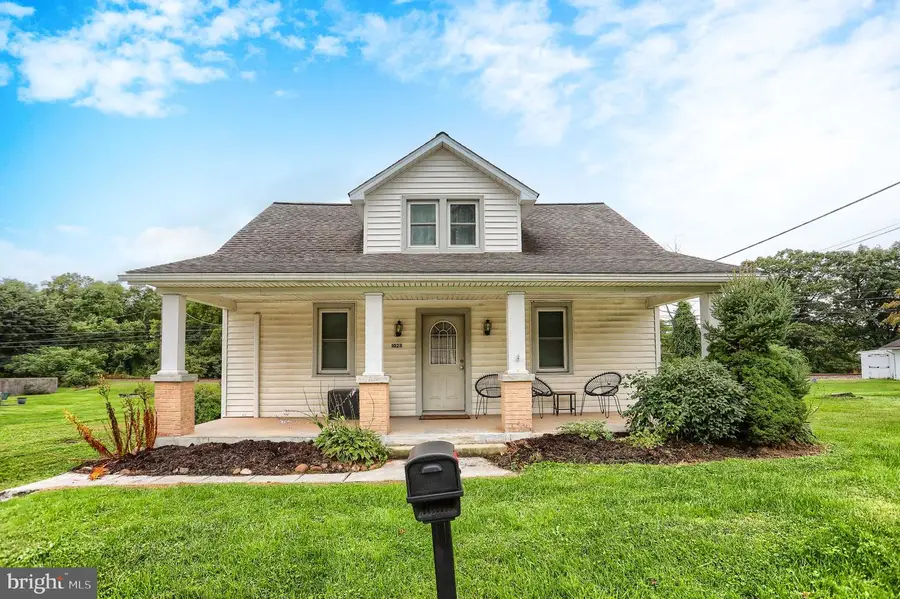 1028 N River Rd, Halifax, PA 17032 - #2