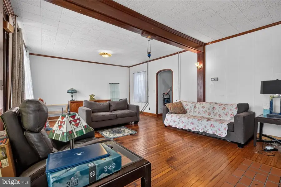 232 E Main St, Middletown, PA 17057 - #3