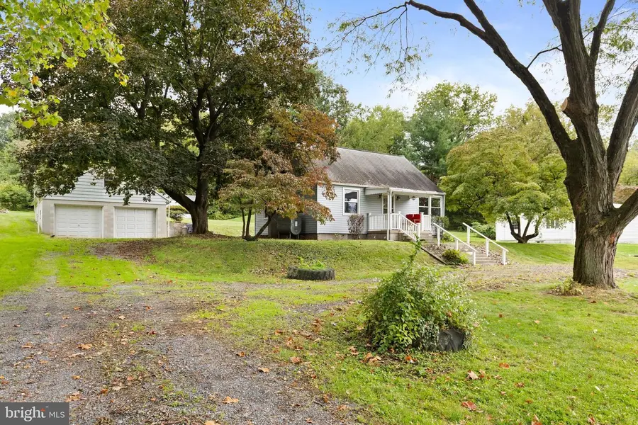 1872 River Rd, Middletown, PA 17057 - #2