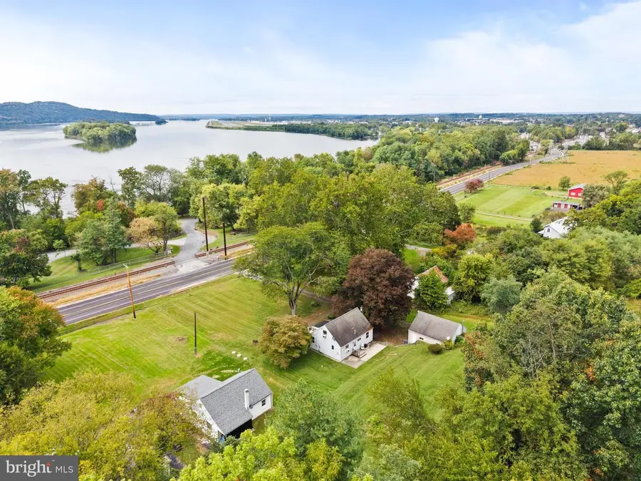 1872 River Rd, Middletown, PA 17057 - #3