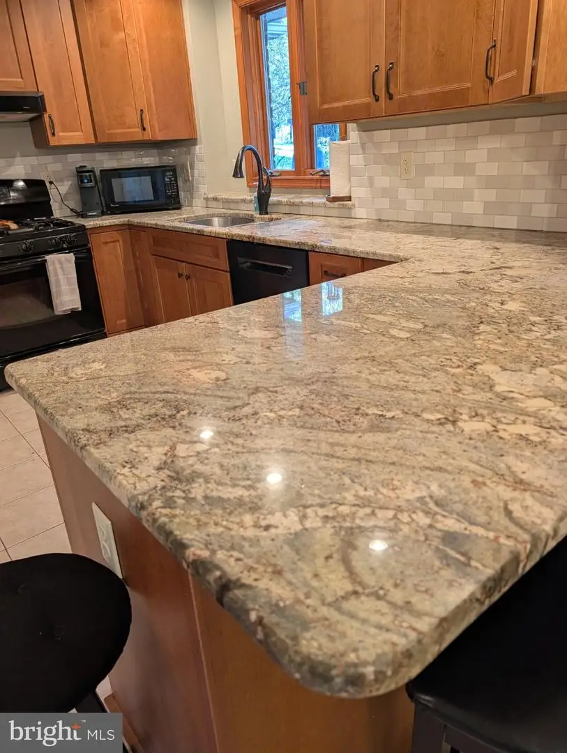 5814 Barnsley Dr, Harrisburg, PA 17111 - #3