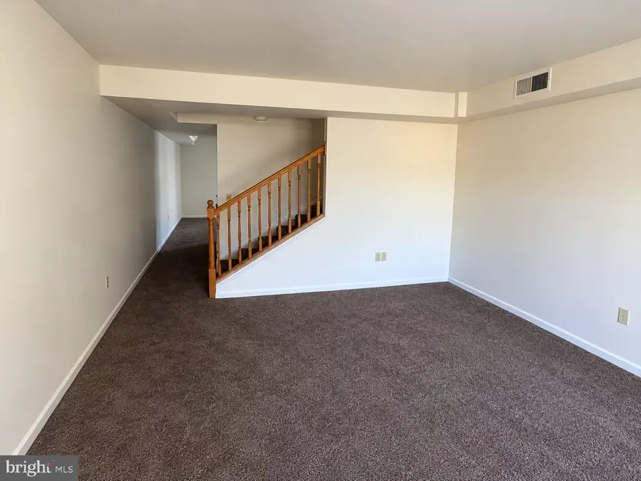 1629 Derry St, Harrisburg, PA 17104 - #2