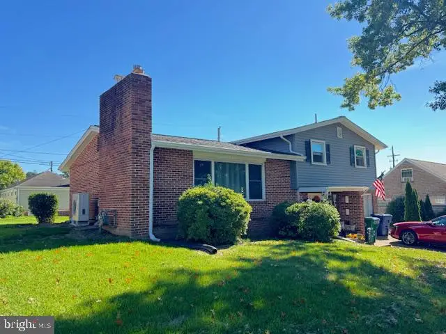 403 Bristol Dr, Harrisburg, PA 17109 - #2