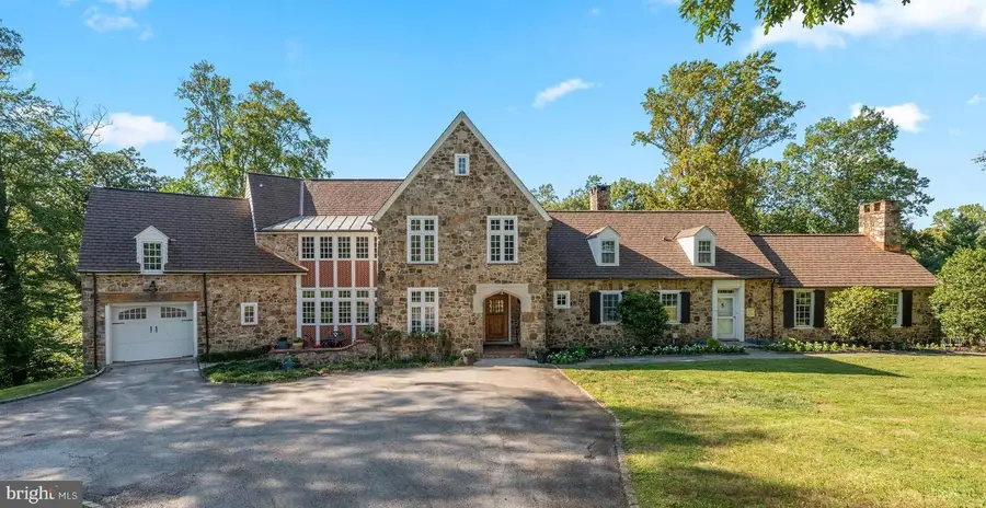 659 Andover Rd, Newtown Square, PA 19073 - Image #2