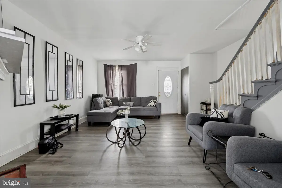 219 Laurel Rd, Sharon Hill, PA 19079 - Image #1