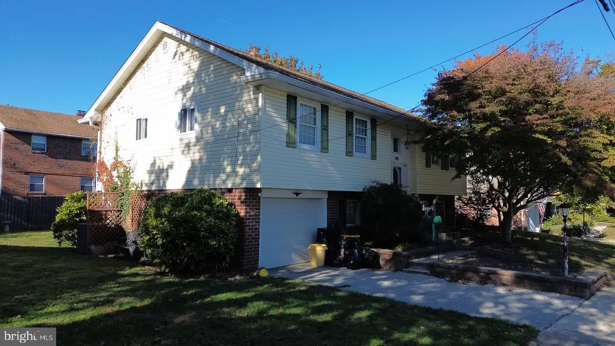 709 Avondale Ln, Swarthmore, PA 19081 - Image #1