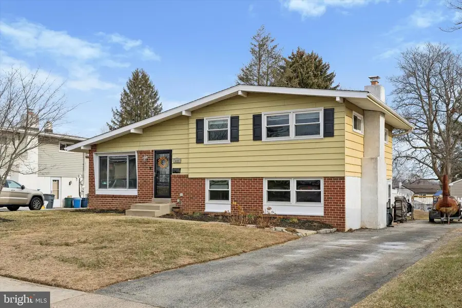 415 Milford Rd, Broomall, PA 19008 - Image #2