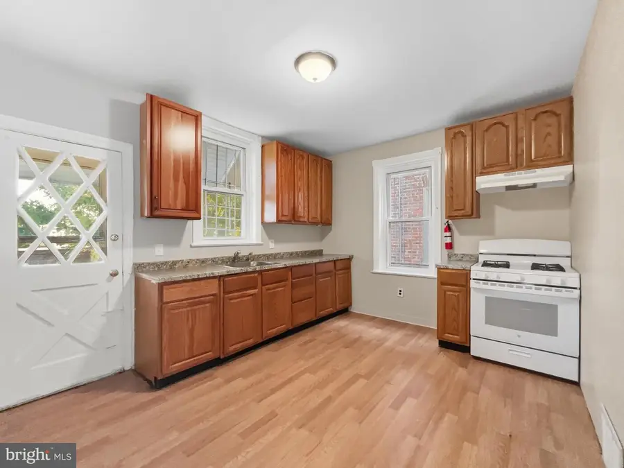 1027 Butler St, Chester, PA 19013 - Image #3