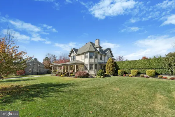 204 E Manoa Rd, HAVERTOWN, PA 19083