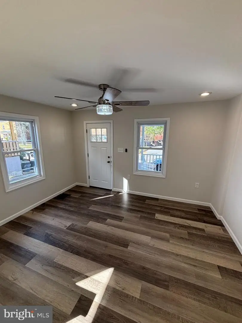 605 Johnson Ave, Upper Chichester, PA 19061 - Image #3