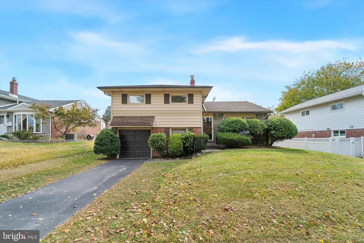 1640 Mount Pleasant Rd, Havertown, PA 19083 - Image #1