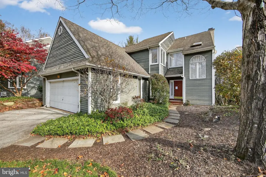 31 Horseshoe Ln, Newtown Square, PA 19073 - Image #2