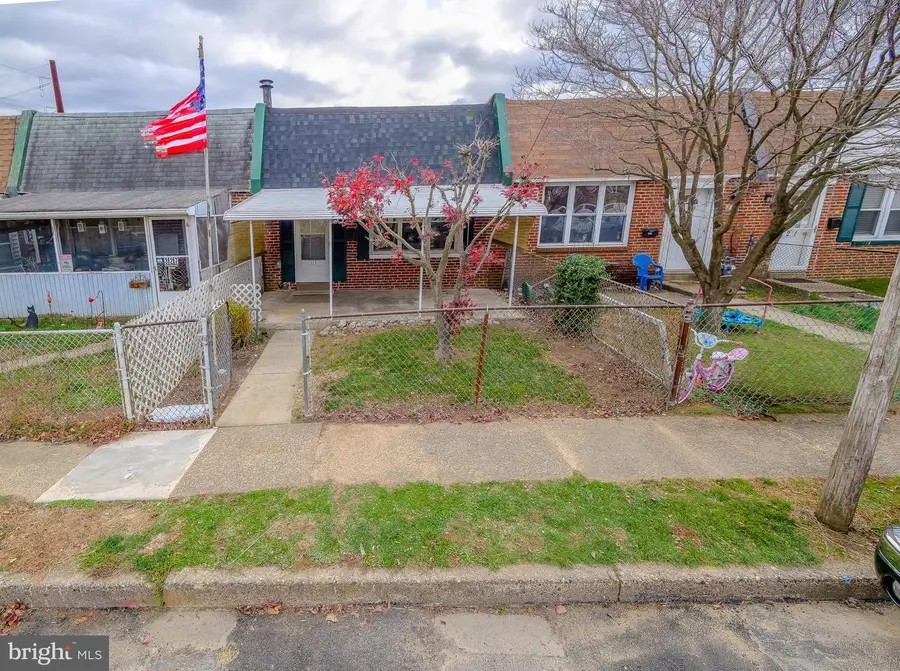 325 White Ave, Linwood, PA 19061 - Image #2