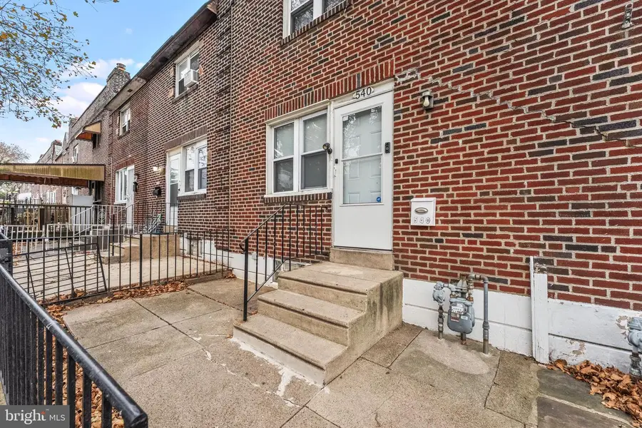 540 Snowden Rd, Upper Darby, PA 19082 - Image #2