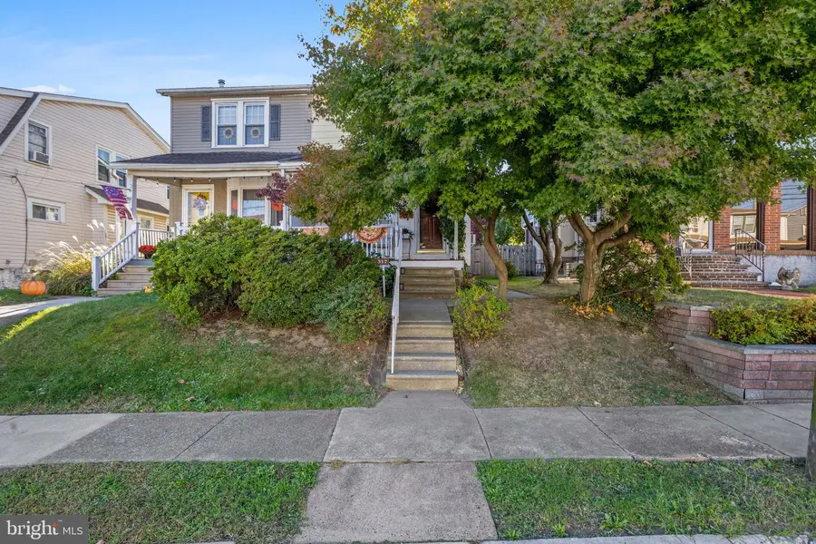 317 N Llanwellyn Ave, Glenolden, PA 19036 - Image #2