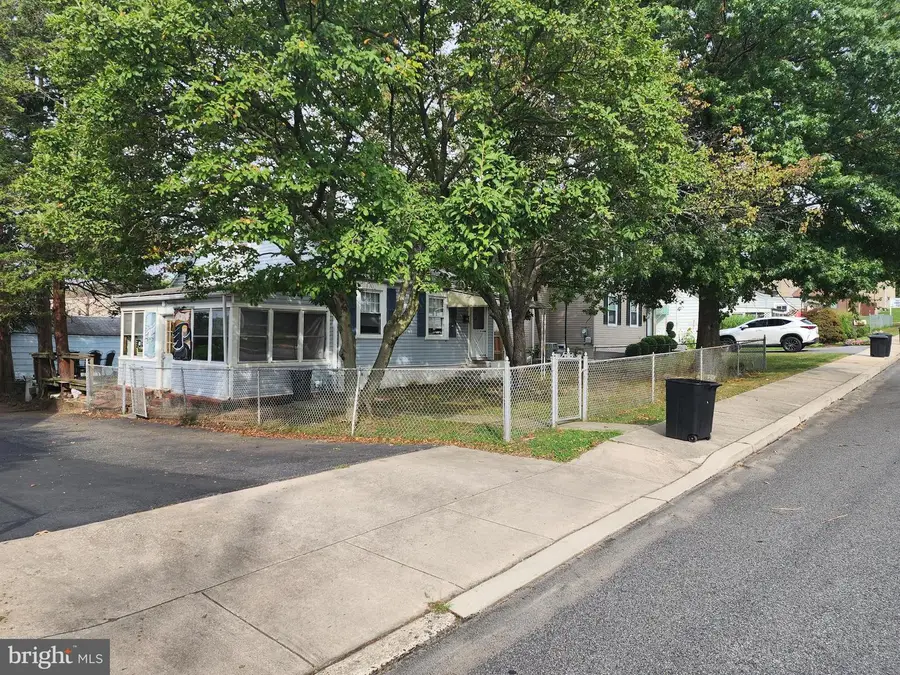 924 Chestnut St, Trainer, PA 19061 - Image #3