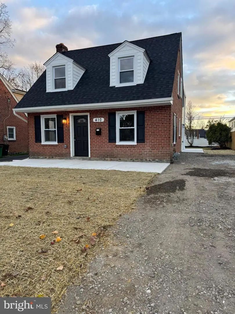 410 E Jefferson St, Media, PA 19063 - Image #2