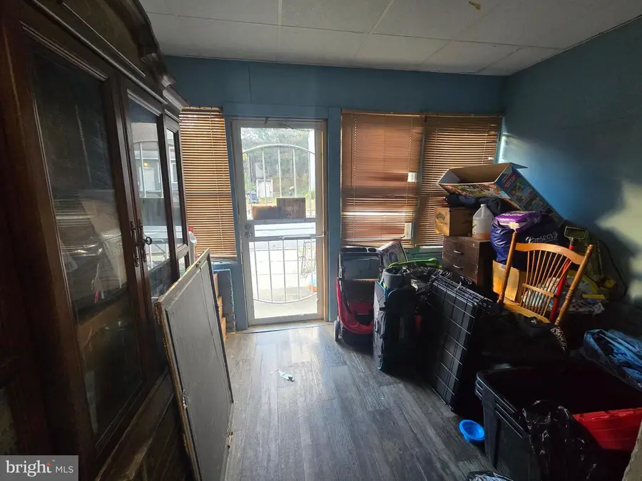 1135 Thomas St, Chester, PA 19013 - Image #2