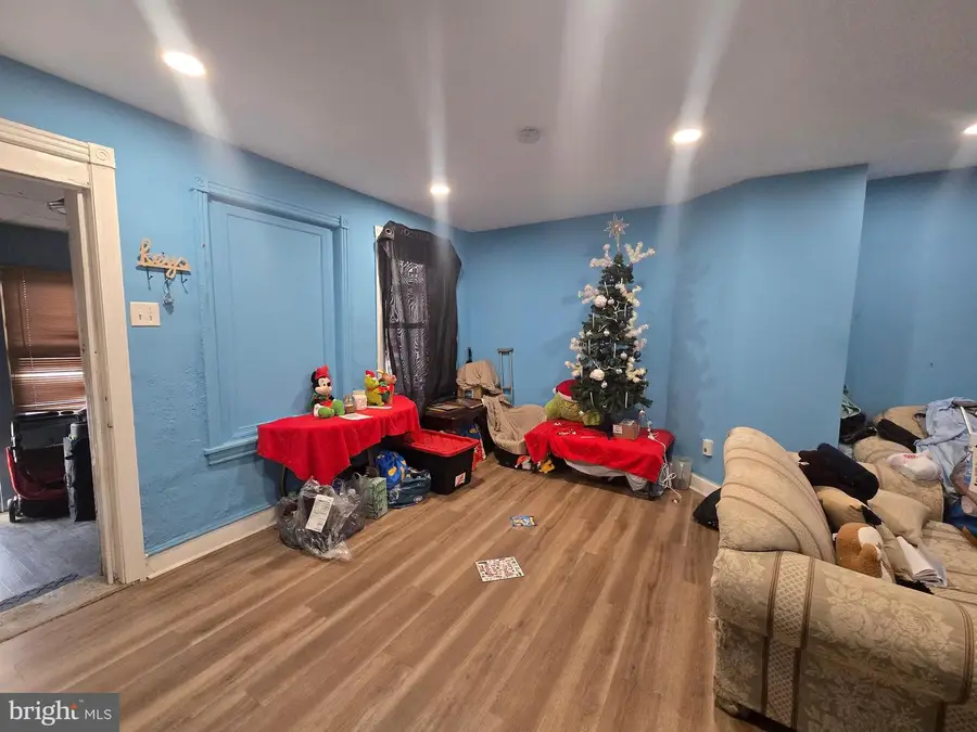 1135 Thomas St, Chester, PA 19013 - Image #3