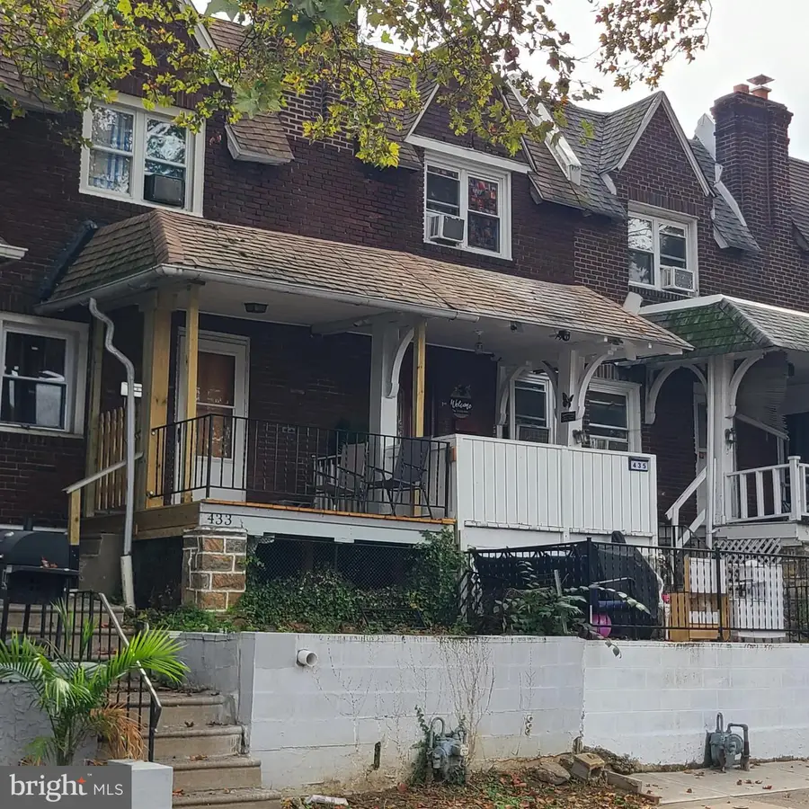 433 Copley Rd, Upper Darby, PA 19082 - Image #2