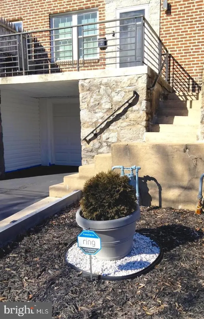 6669 Church Ln, Upper Darby, PA 19082 - Image #3