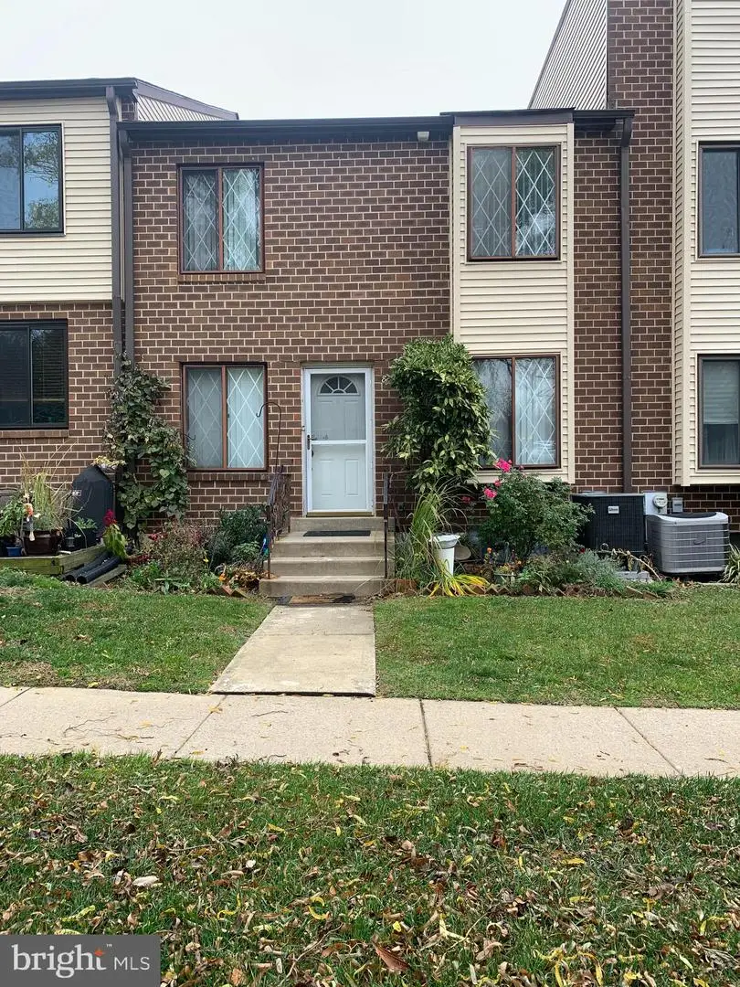5200 Hilltop Dr #s8, Brookhaven, PA 19015 - Image #1